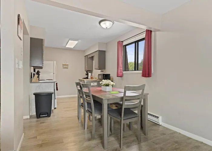 Apartment Cozy2bd Chgolnd Freeparkg Sleeps6 Freewi-fi