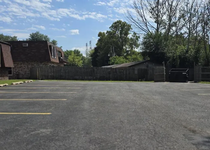 Cozy2bd Chgolnd Freeparkg Sleeps6 Freewi-fi